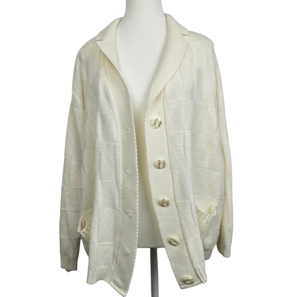 Michell Robin Vintage Cream Button-Down Knit Sweater with Scalloped Edges Sz M - Picture 4 of 9